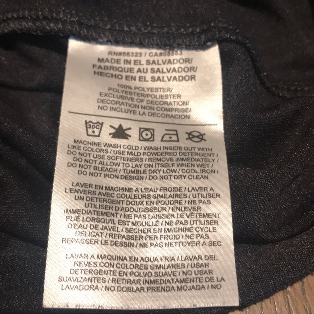 Nike Tee - Picture 3 of 4